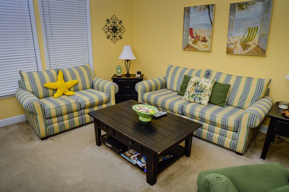 Barefoot Resort & Yacht Club - photo 52