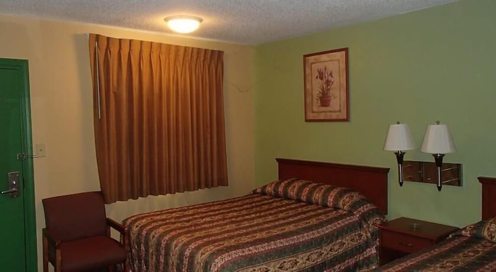 Royal Inn of New Orleans - photo 2