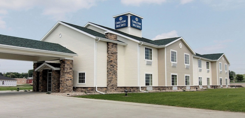Cobblestone Inn & Suites Linton - photo 34