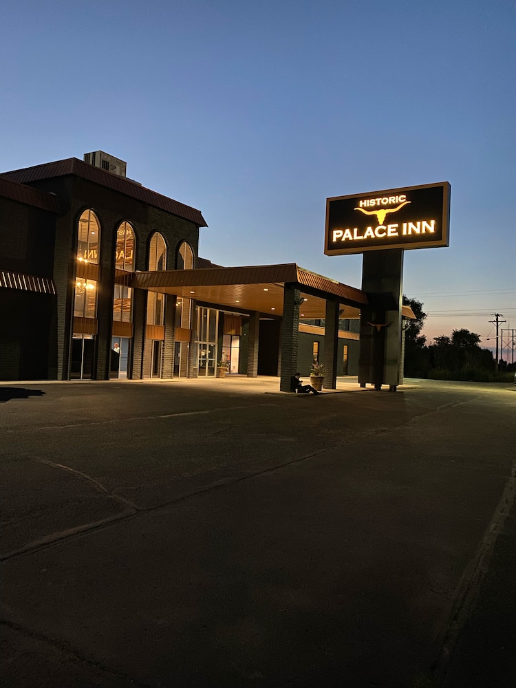 Historic Cow Palace Inn - photo 29