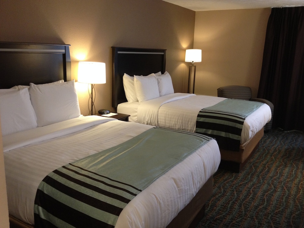 Boarders Inn & Suites by Cobblestone Hotels Grand Island - photo 10