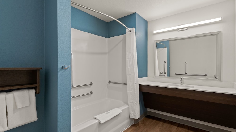 WoodSpring Suites Greeley - photo 21