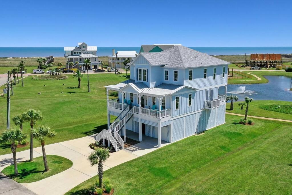 Rise and Shine Beach House with Ocean Views and Pointe West Resort Pools in Galveston, United States