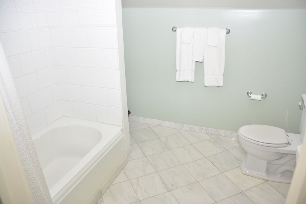 Arroyo Vista Inn - photo 51