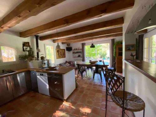 Villa centre var 3 Actoiles avec piscine privAce — Camps-La-Source — photo 3