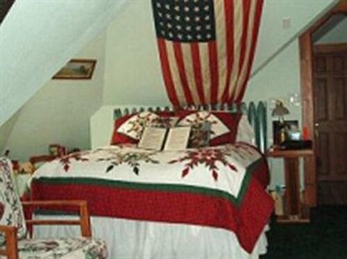Victorian Lace Bed & Breakfast - photo 9