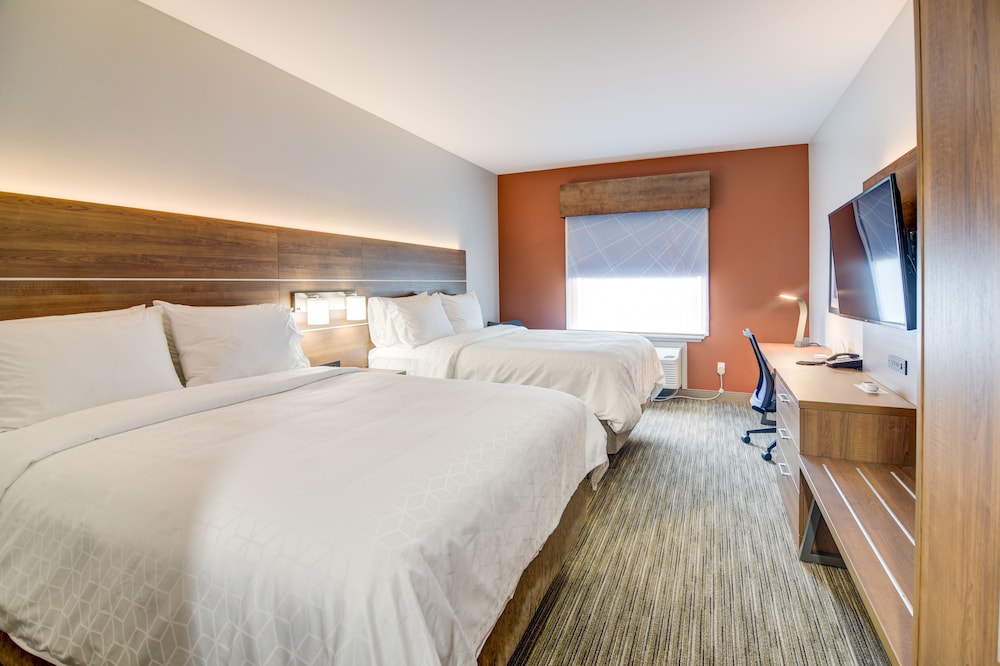 Holiday Inn Express & Suites Foley by IHG - photo 15