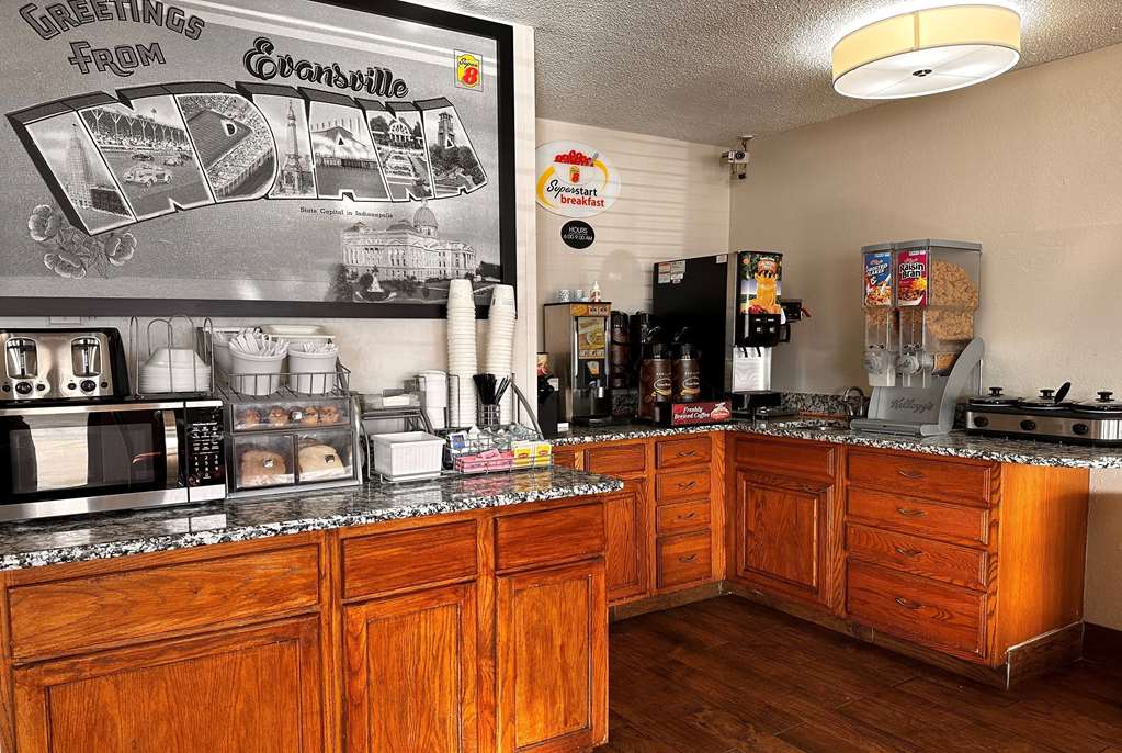 Super 8 by Wyndham Evansville East - photo 36