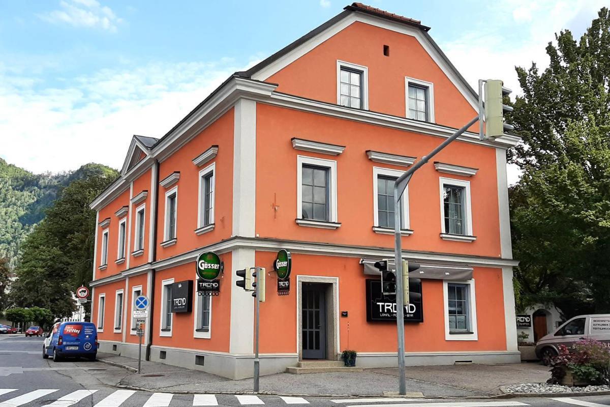Trend Lokal Rooms Bar — Frohnleiten