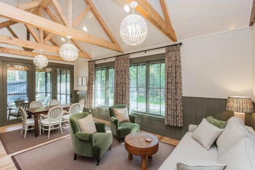 The Sapsucker at Buckhorn Hollow — hotel in Mcewen