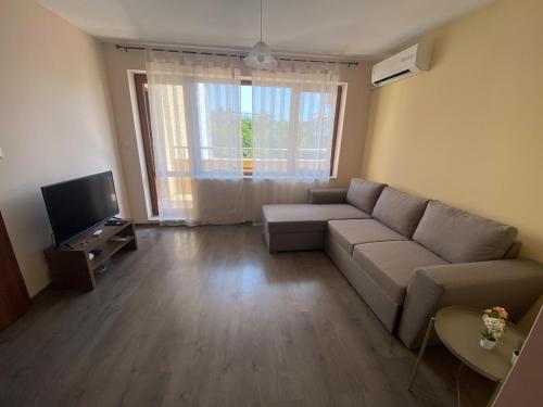 Sea Breeze Apartment — 4-Star Luxury Hotel in Varna, Bulgaria