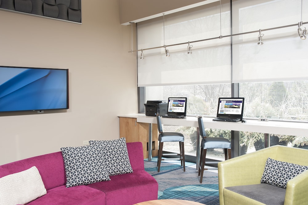 SpringHill Suites Chicago O'Hare by Marriott - photo 52