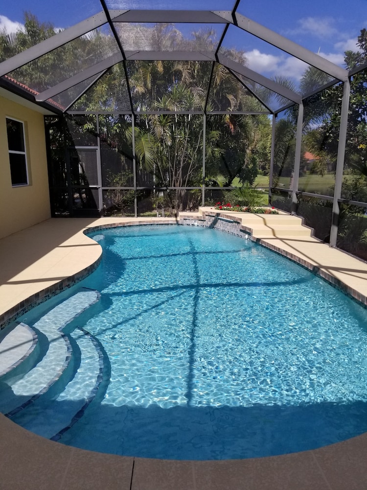 Tropical Waterview Mansion - photo 16