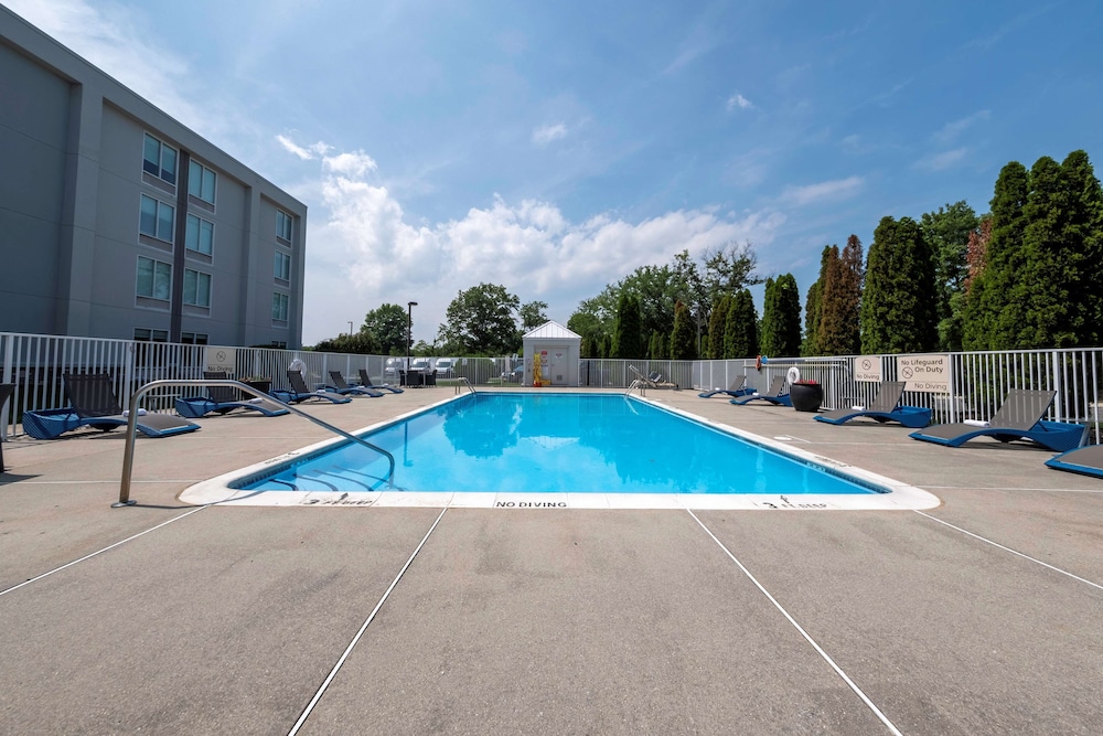 Hampton Inn Swedesboro Philadelphia - photo 36