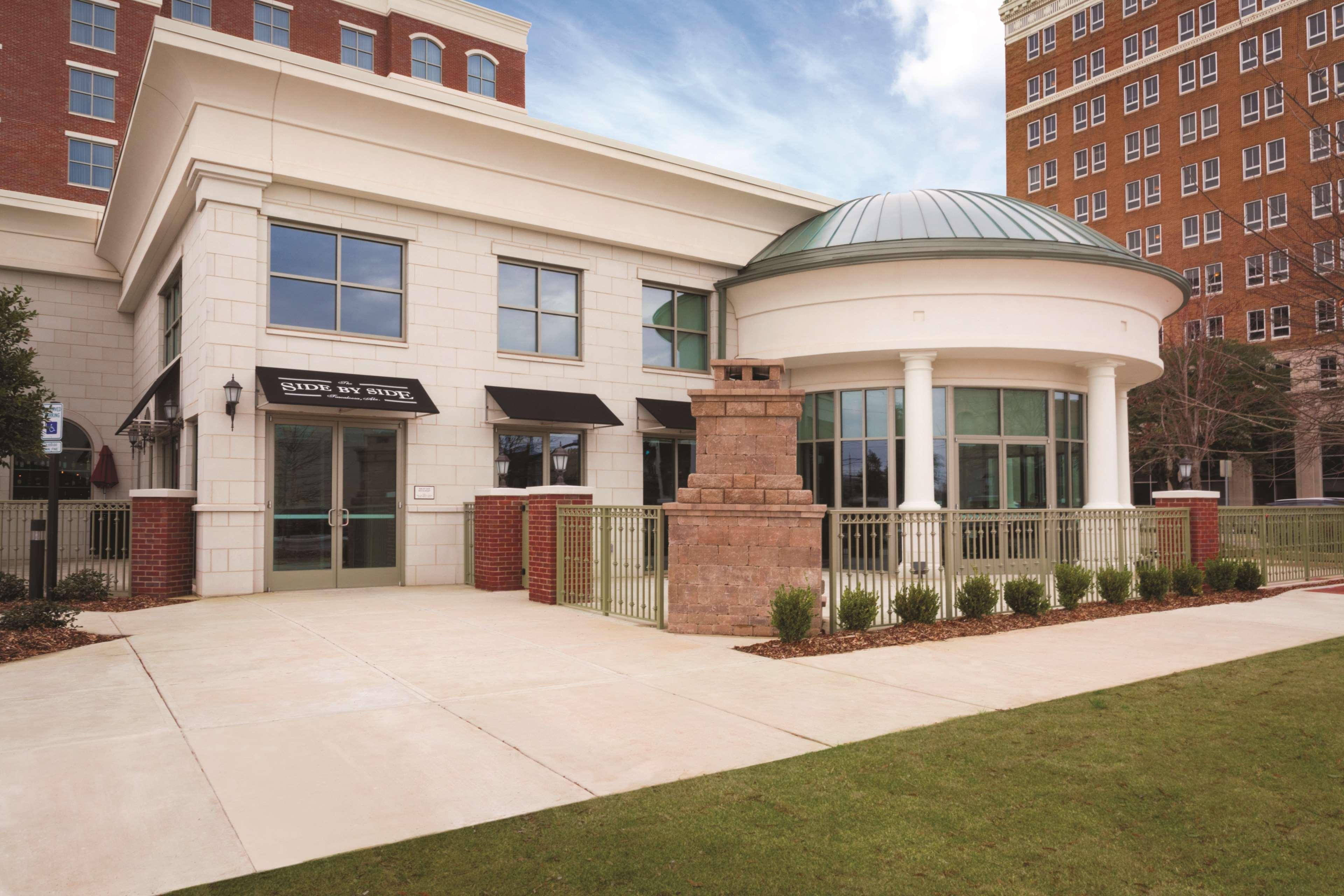 Embassy Suites by Hilton Tuscaloosa Alabama Downtown - photo 20
