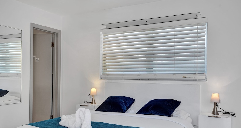 Unit D SeaI Private Room near Deerfield Beach - photo 12