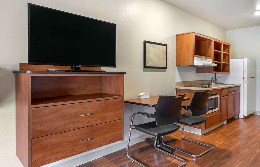Extended Stay America Select Suites Lake Worth - photo 14
