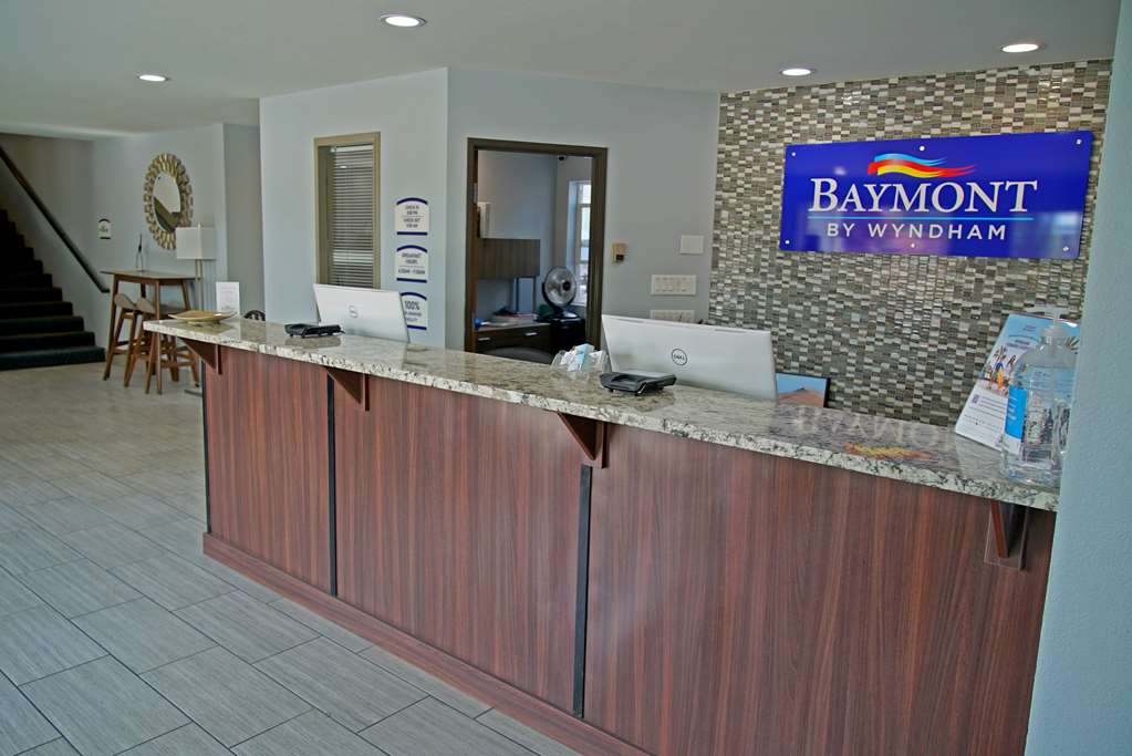 Baymont by Wyndham Monte Vista - photo 12