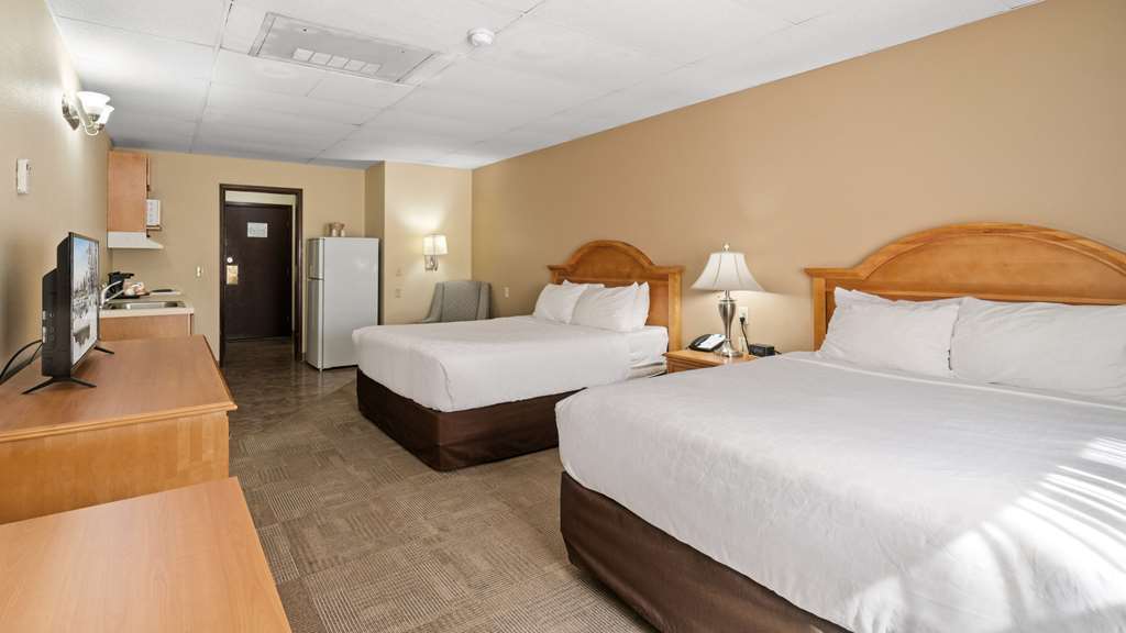 Clarion Hotel & Suites Fairbanks near Ft. Wainwright - photo 18