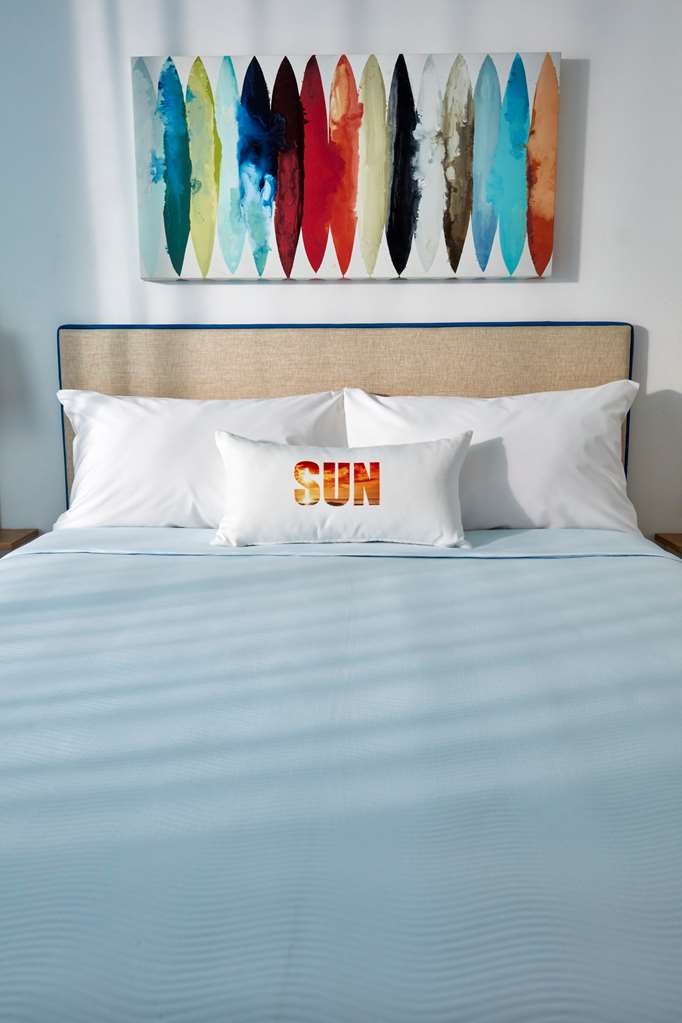 Universal's Endless Summer Resort Surfside Inn and Suites - photo 32