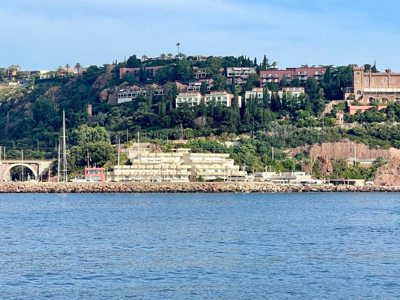 Riviera Beach Hotel - carbon neutral hotel in Mandelieu-La-Napoule