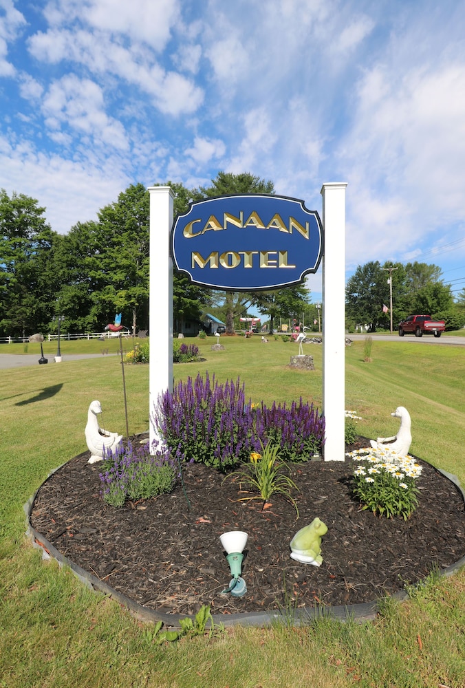 Canaan Motel - photo 39