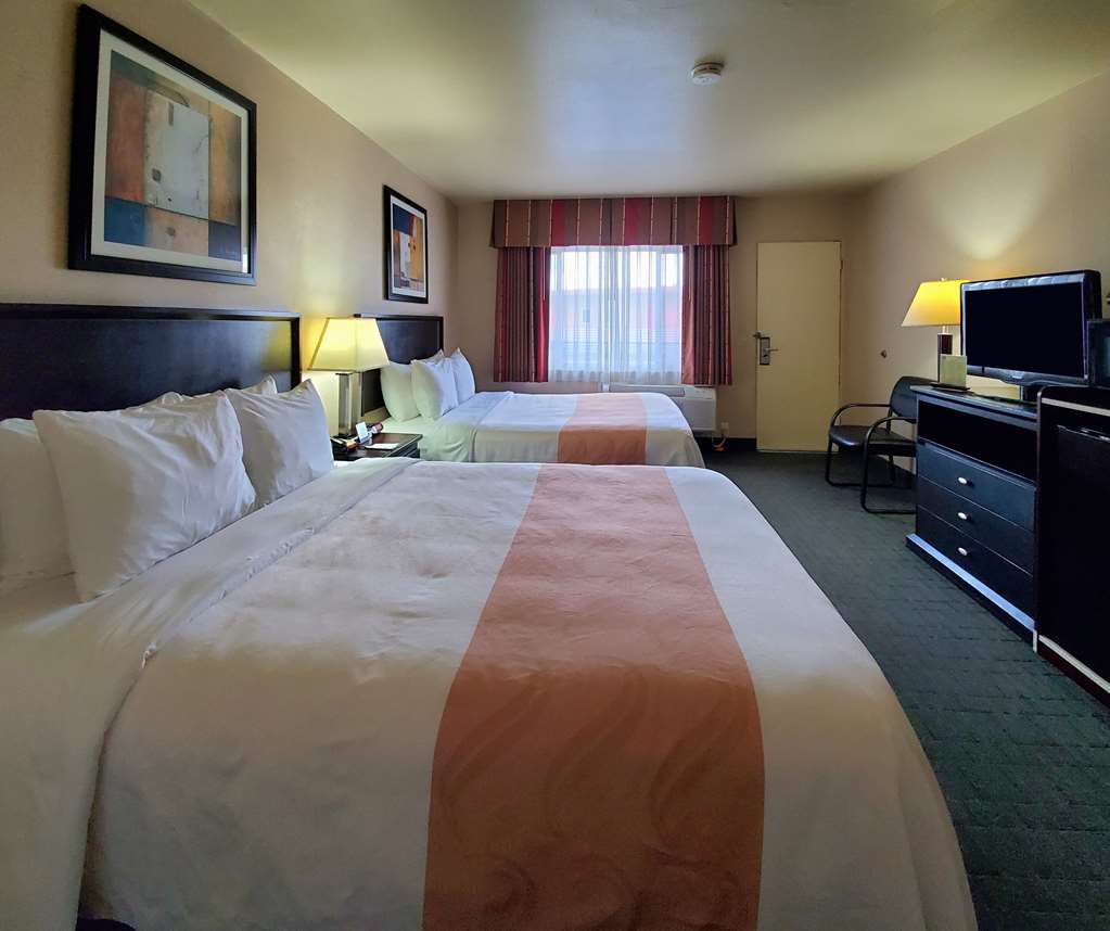Quality Inn & Suites Anaheim At The Park - photo 22