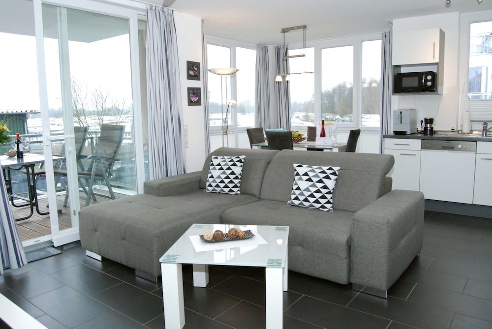 Meeresrauschen 6 — 4-Star Luxury Hotel in Grossenbrode, Germany