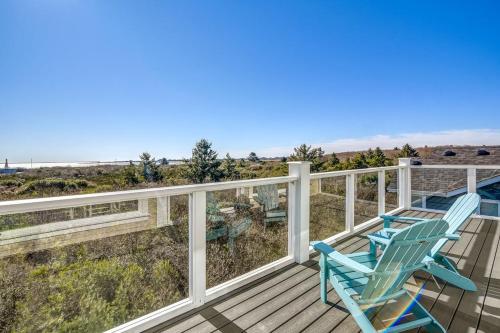 Bella Vista Lighthouse in Ocean Shores, United States
