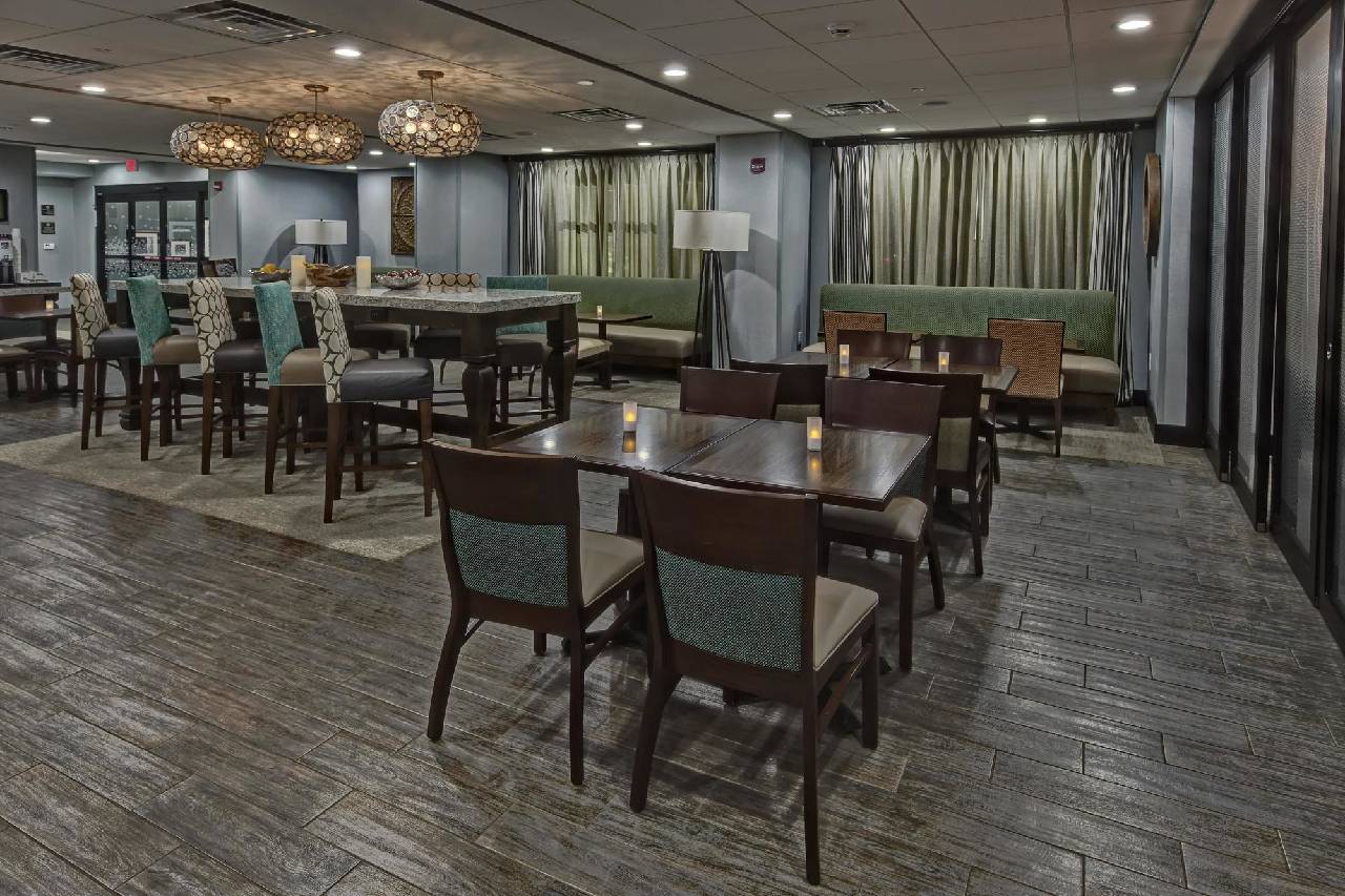 Hampton Inn Summerville SC - photo 27