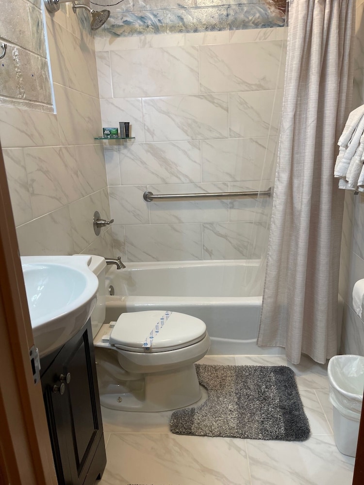 Mountain Aire Cottages & Inn - photo 238
