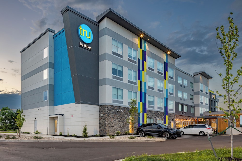 Tru by Hilton Kalamazoo - photo 25