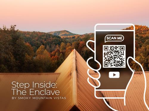 Enclave 5 Suites Private Outdoor Pool Arcade Fire Table Outdoor Kitchen Hot Tub in Pigeon Forge, United States