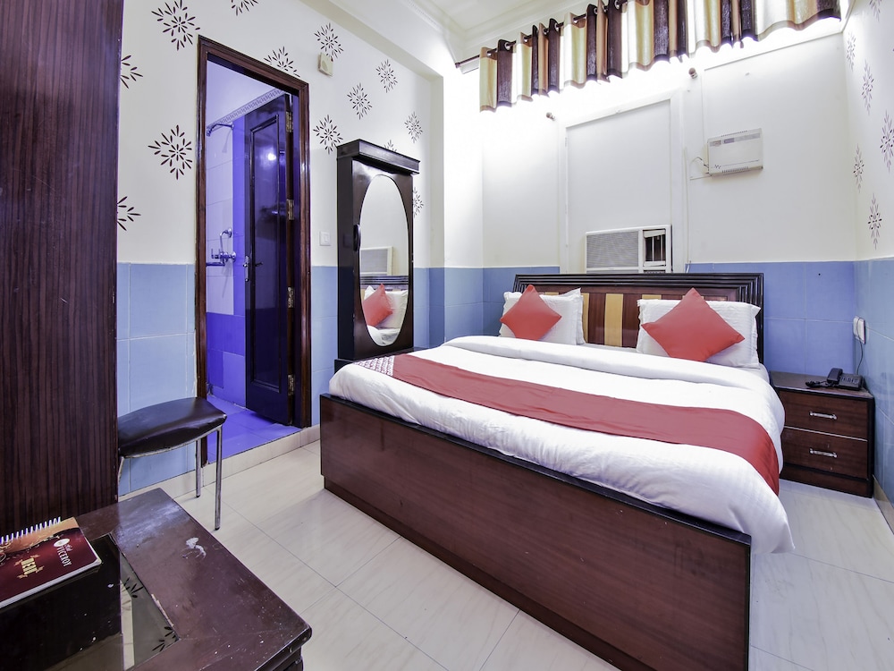 Oyo 22424 Hotel Vice Roy in Rohtak, India
