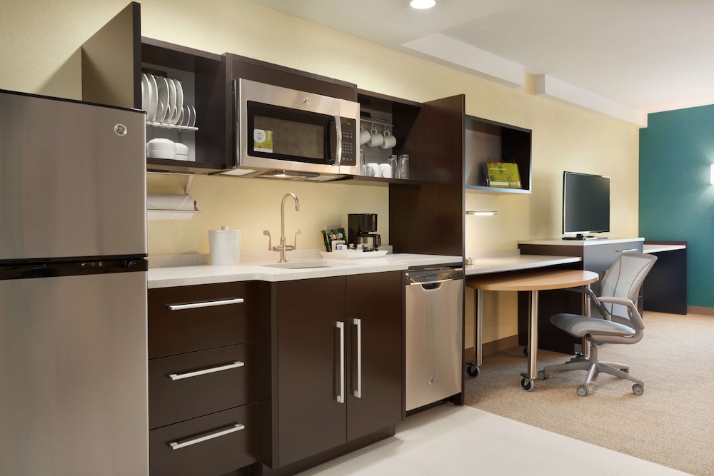 Home2 Suites by Hilton El Paso Airport TX - photo 18