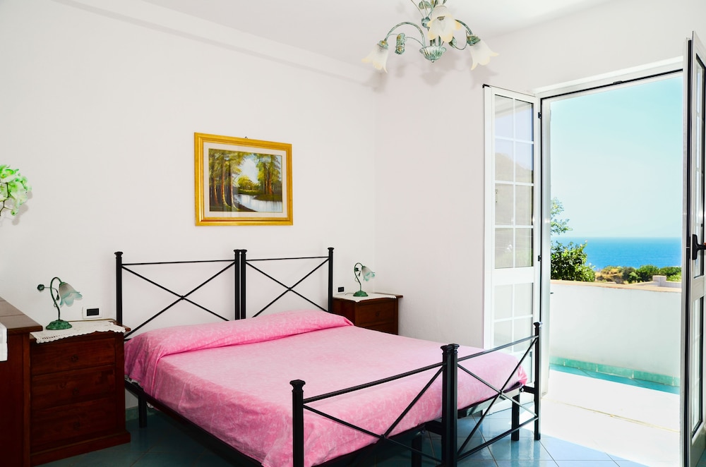 Hotel Villa Bernardina in Forio, Italy