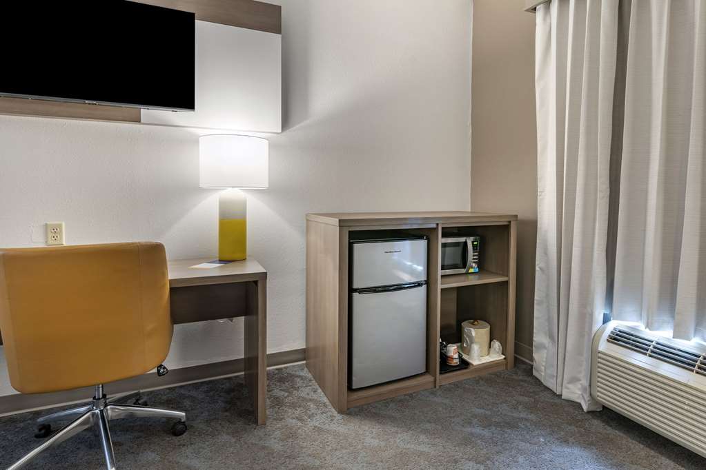 Comfort Inn & Suites Shelbyville - photo 7