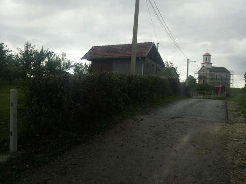 Vikendica Mihajlovic TUL - carbon neutral hotel in Unknown City