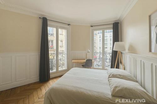 Flexliving Room Lamarck
