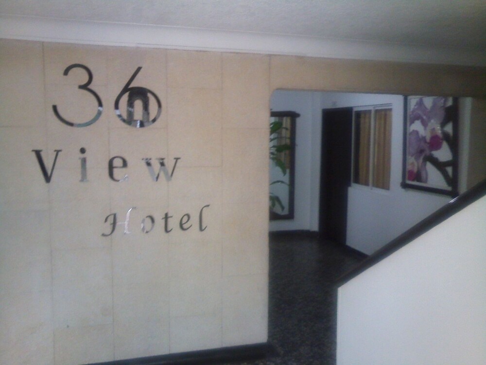 Hotel 36 View Cabecera