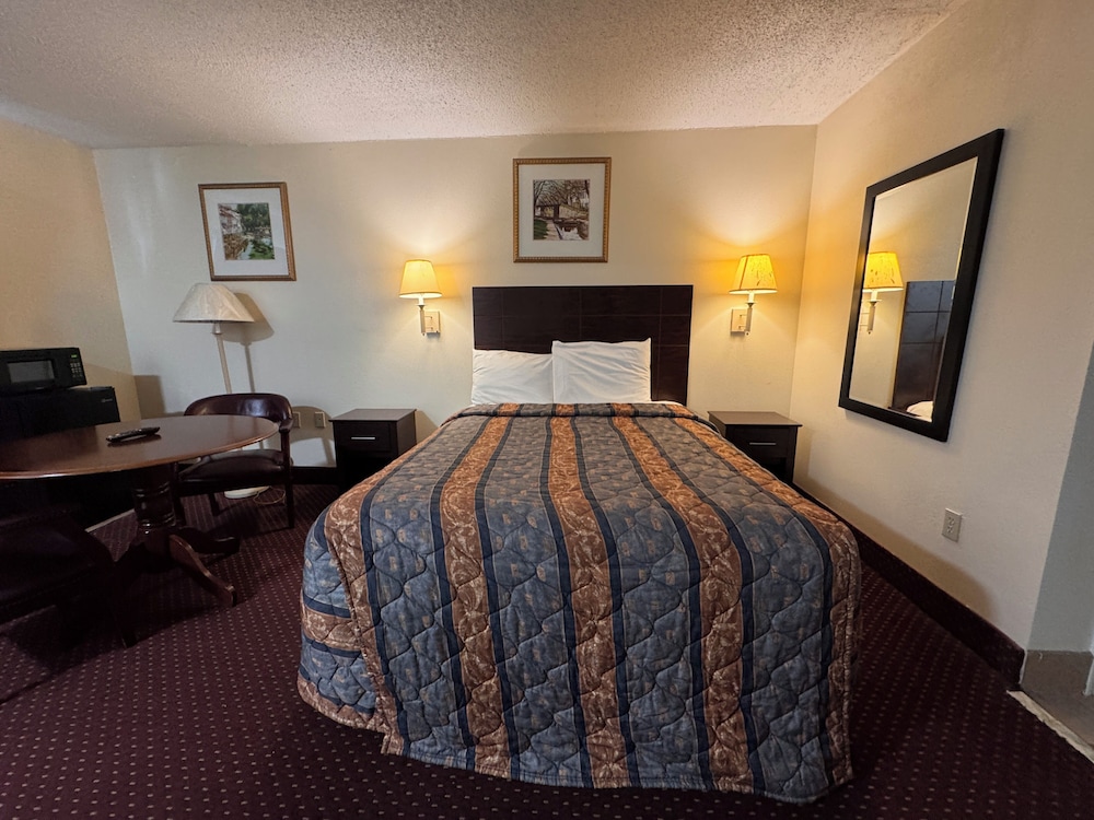 Whispering Pines by Hotel O Whitestone VA - photo 14