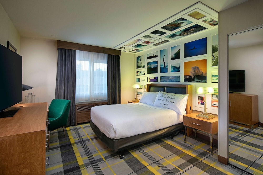 The Wayfarer San Luis Obispo Tapestry Collection by Hilton - photo 15