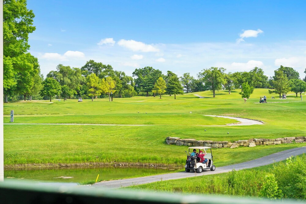 The Rockford Escape Holiday Hills Branson Golf Resort Outdoor Pools - photo 23