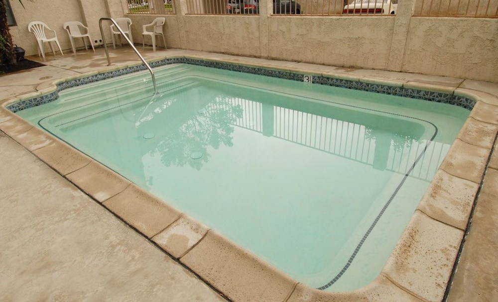 Regency Inn and Suites Moreno Valley - photo 26