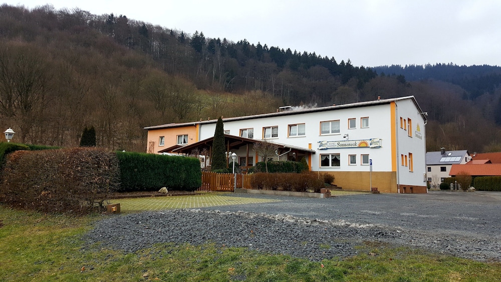 Hotel Und Gasthof Sonneneck — Schalkau