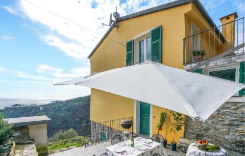Cozy Home In Chiavari — 4-Star Luxury Hotel in Chiavari, Italy