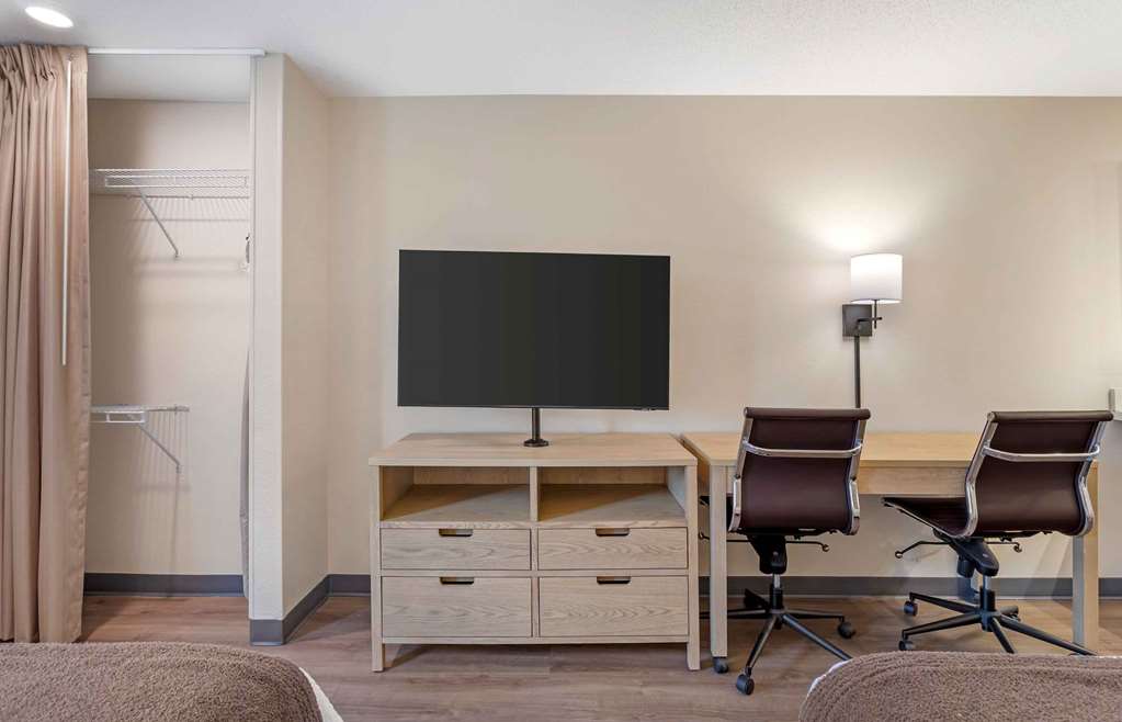 Extended Stay America Suites Asheville Tunnel Rd - photo 25