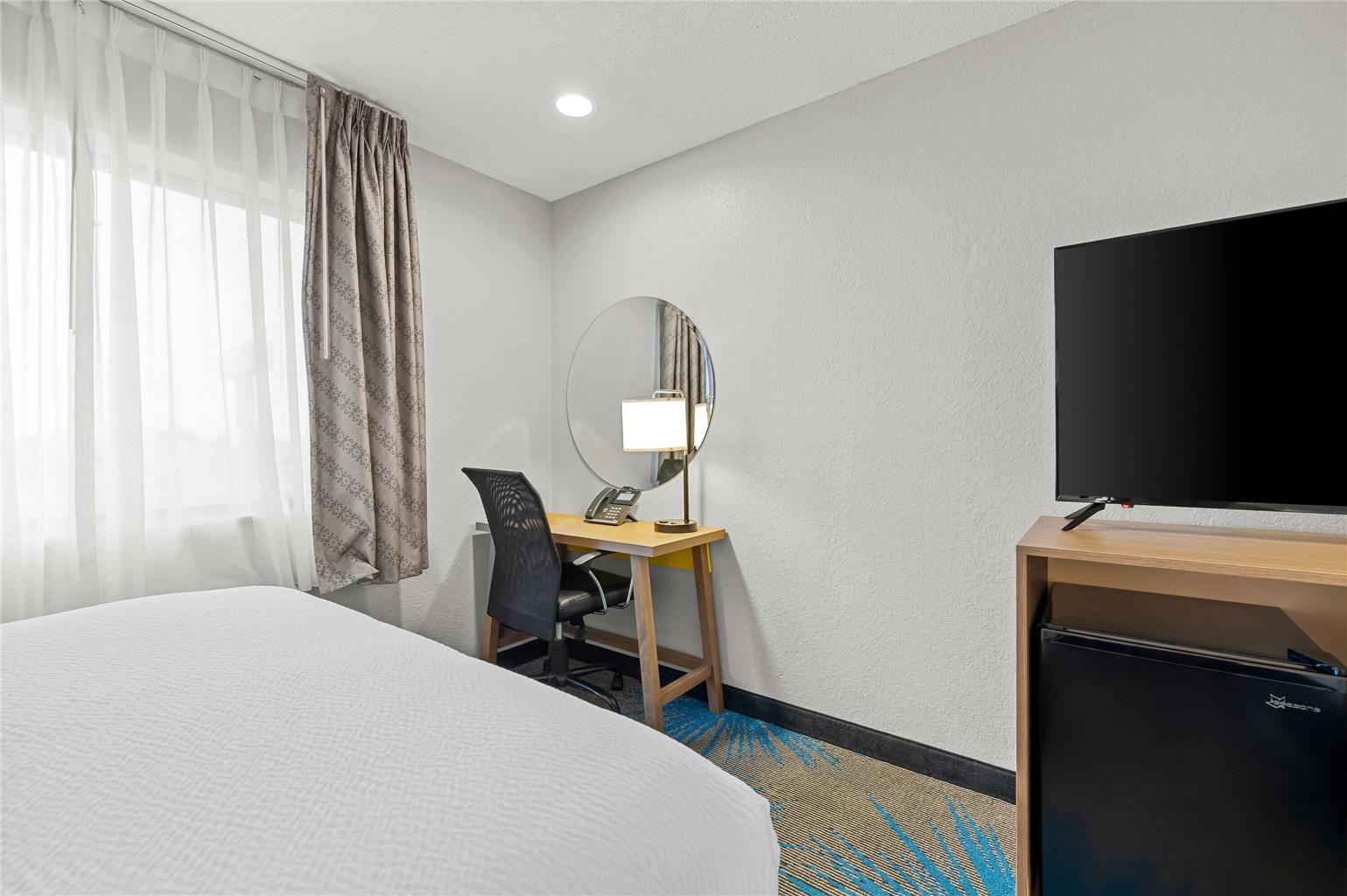 Days Inn by Wyndham Wall - photo 16