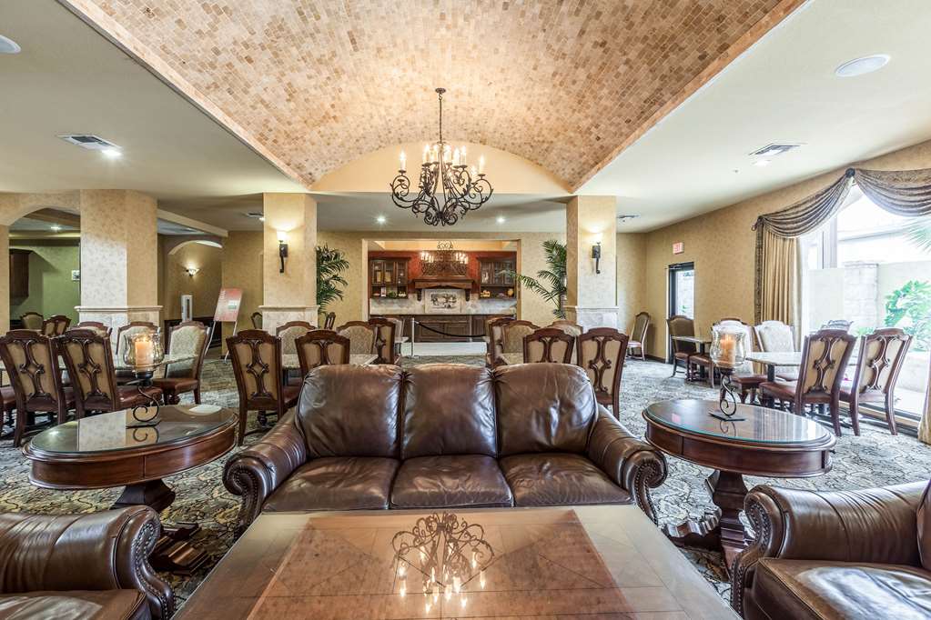 Comfort Suites Alamo Riverwalk - photo 8