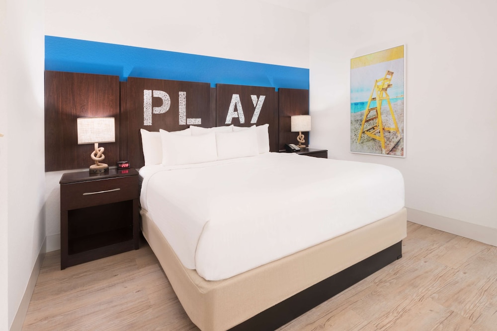 St Pete Shores Hotel - photo 13